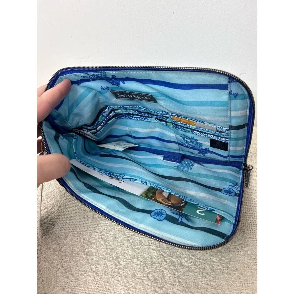 Lug Halfpipe Zip Wristlet Wallet Sealife Beach Vacation Large Clutch
